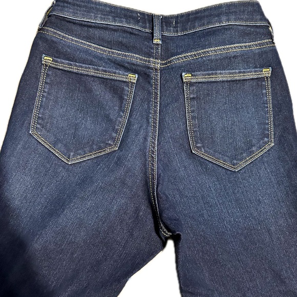 Athleta Sculptek Jeans size 2 - Picture 6 of 7